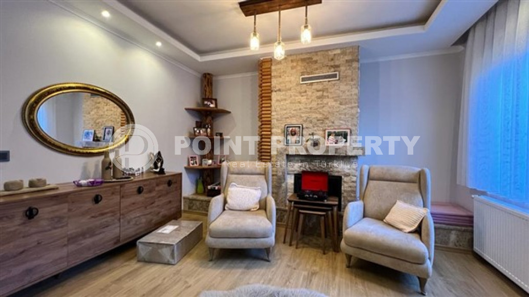Duplex 5+1 with designer renovation and garden, property with Point Property-id-3817-photo-2