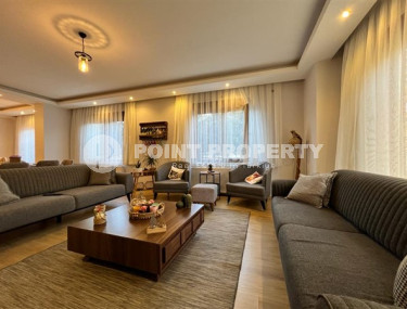 Дуплекс 5+1 с дизайнерским ремонтом и садом, недвижимость с Point Property-id-3817-фото-3