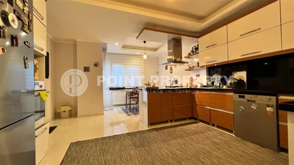 Duplex 5+1 with designer renovation and garden, property with Point Property-id-3817-photo-4