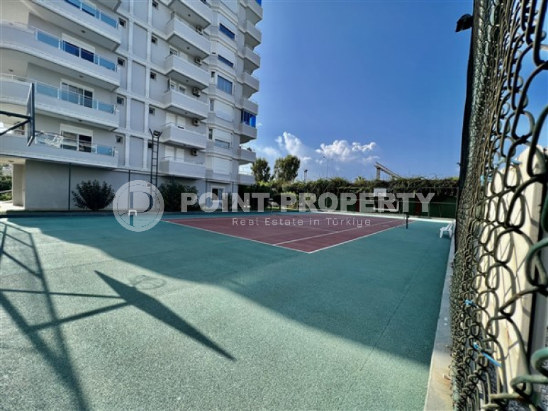 Трехкомнатные апартаменты с современным дизайном на берегу моря в районе Тосмур.-id-3820-фото-15