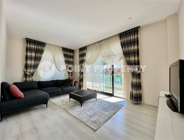 Роскошный дуплекс с видом на море в 50 метрах от пляжа в районе Каргыджак.-id-3821-фото-2