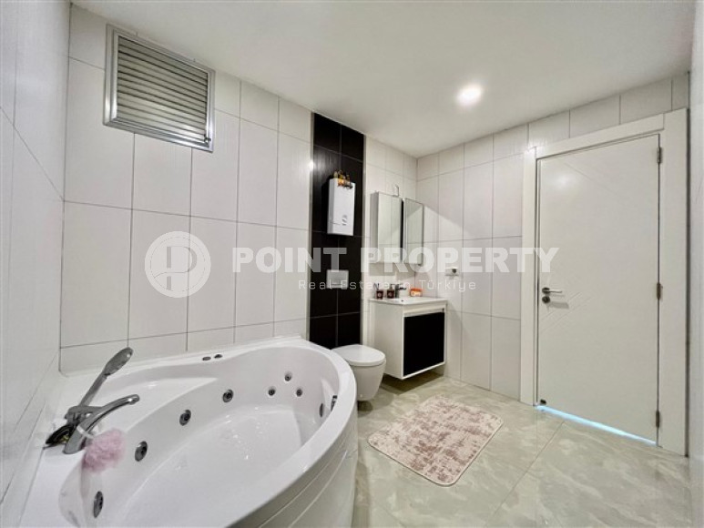 Роскошный дуплекс с видом на море в 50 метрах от пляжа в районе Каргыджак.-id-3821-фото-7