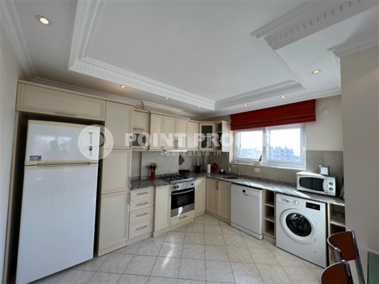 Меблированная квартира 2+1, общей площадью 115 м2, в 350 метрах от моря.-id-3822-фото-3