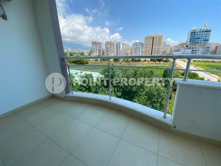 Меблированная трехкомнатная квартира в районе Кестель, 115м2. До моря 400 метров.-id-1324-фото-17