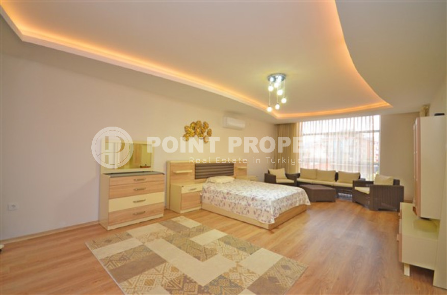 Четырехкомнатный дуплекс с площадью 180 м2 в 150 метрах от пляжа, район Кестель-id-3824-фото-8