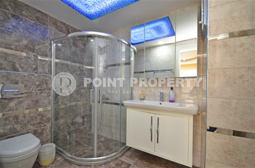 Четырехкомнатный дуплекс с площадью 180 м2 в 150 метрах от пляжа, район Кестель-id-3824-фото-10