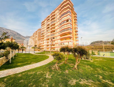 Inexpensive comfortable apartment 135 m2 on the 9th floor of a high-rise building, Mahmutlar district-id-3825-photo-4