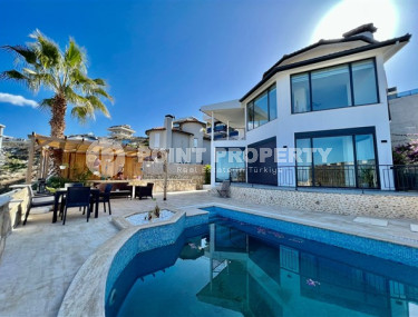 Роскошная двухэтажная вилла 4+1 с бассейном и уютным садом.-id-3826-фото-3