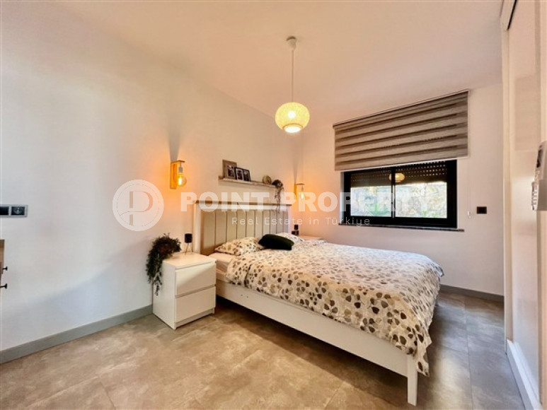 Роскошная двухэтажная вилла 4+1 с бассейном и уютным садом.-id-3826-фото-12