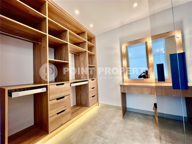 Роскошная двухэтажная вилла 4+1 с бассейном и уютным садом.-id-3826-фото-15