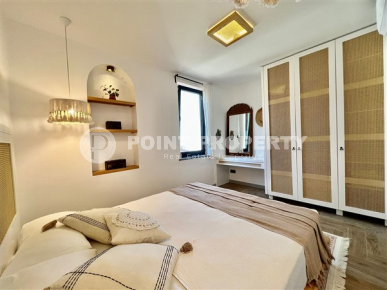 Роскошная двухэтажная вилла 4+1 с бассейном и уютным садом.-id-3826-фото-18