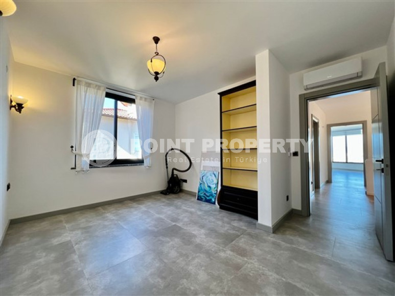 Роскошная двухэтажная вилла 4+1 с бассейном и уютным садом.-id-3826-фото-21