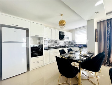 Трёхкомнатные апартаменты 130 м2 с видом на горы, район Кестель-id-3827-фото-2