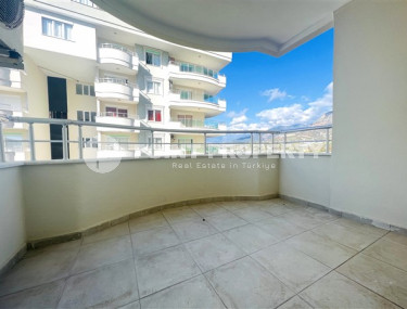 Трёхкомнатные апартаменты 130 м2 с видом на горы, район Кестель-id-3827-фото-5