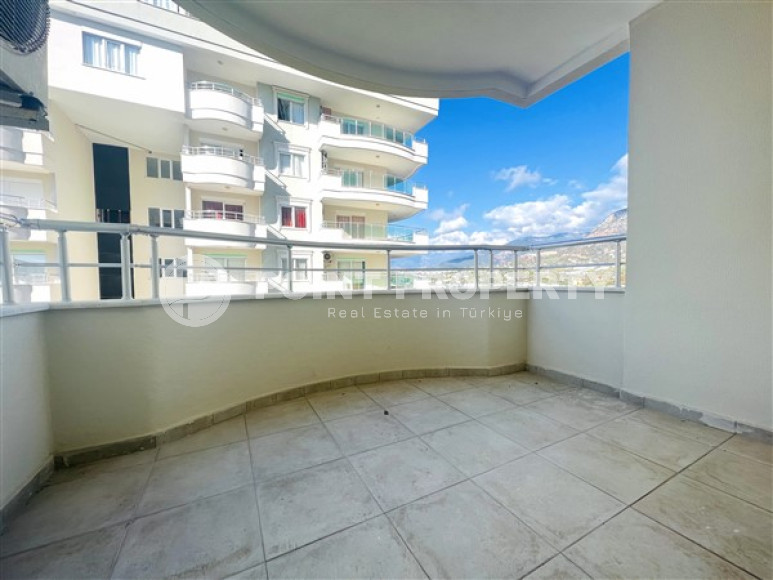 Трёхкомнатные апартаменты 130 м2 с видом на горы, район Кестель-id-3827-фото-5