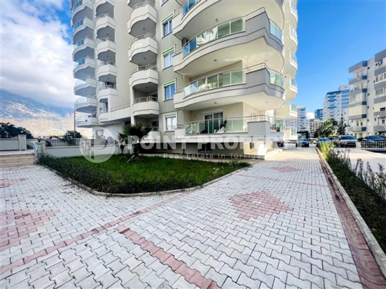 Трёхкомнатные апартаменты 130 м2 с видом на горы, район Кестель-id-3827-фото-12