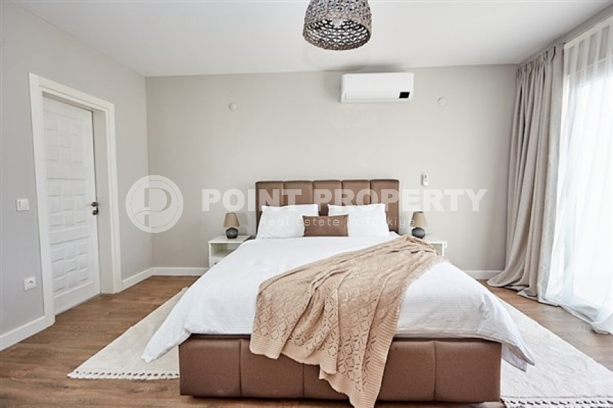 Готовый к проживанию пентхаус 200 м2 с красивой мебелью, район Тосмур-id-3830-фото-2