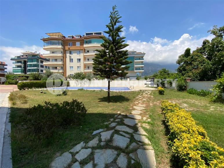 Меблированная трехкомнатная квартира в районе Кестель, 115м2. До моря 400 метров.-id-1324-фото-26