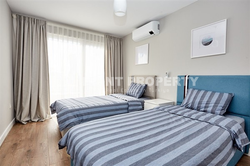 Готовый к проживанию пентхаус 200 м2 с красивой мебелью, район Тосмур-id-3830-фото-8