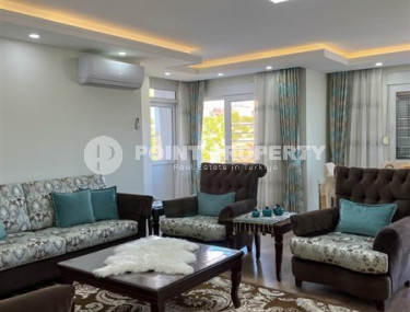 Five-room large penthouse of 260 m2 in the Cikcilli area. Sold unfurnished.-id-3832-photo-1