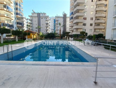 Furnished apartment 115 m2 with two balconies, Mahmutlar district-id-3837-photo-4