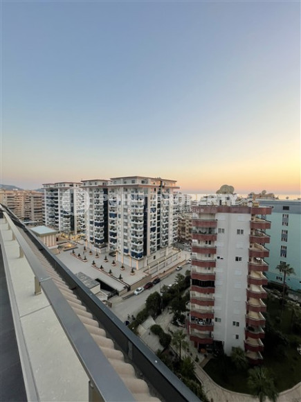 Duplex on the 9th floor with panoramic views of the city.-id-3839-photo-15