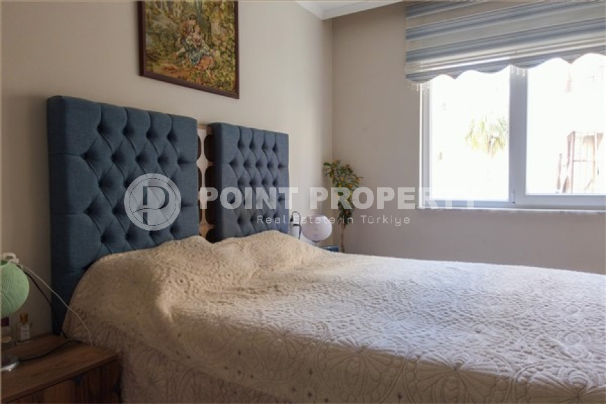 Квартира 1+1 с мебелью и бытовой техникой в 250 метрах от центра района Махмутлар.-id-3843-фото-3