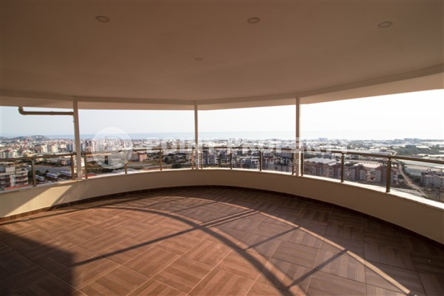 Spacious two-level apartment on the 9th floor with an attic with panoramic sea views.-id-3845-photo-10