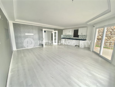 Четырёхкомнатная дуплексная вилла с площадью 170 м2, центр Аланьи, район Бекташ-id-3851-фото-4