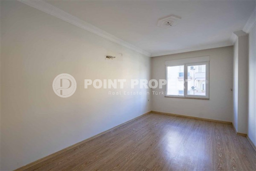 Apartment 3+1 unfurnished, on the sixth floor of a high-rise complex, Cikcilli district-id-3852-photo-11
