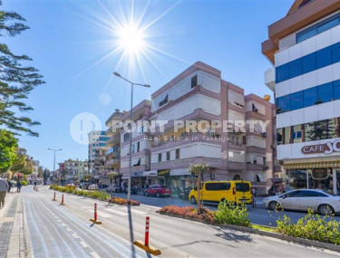 Светлая и просторная квартира 3+1 с площадью 160 м2, центр Аланьи-id-3855-фото-2