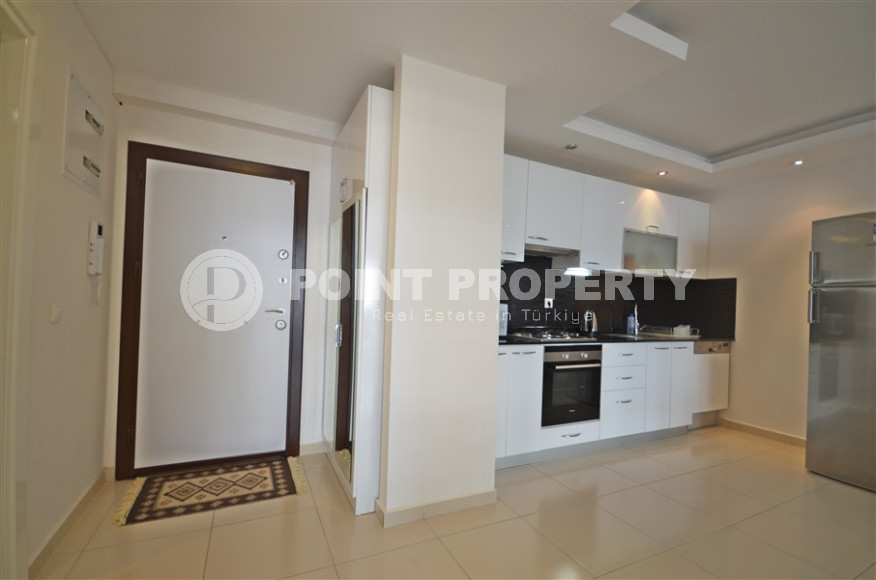 Комфортная двухкомнатная квартира от собственника планировкой 1+1 и площадью 65 м2 в престижном районе Кестель всего в 350 метрах от моря-id-1326-фото-4