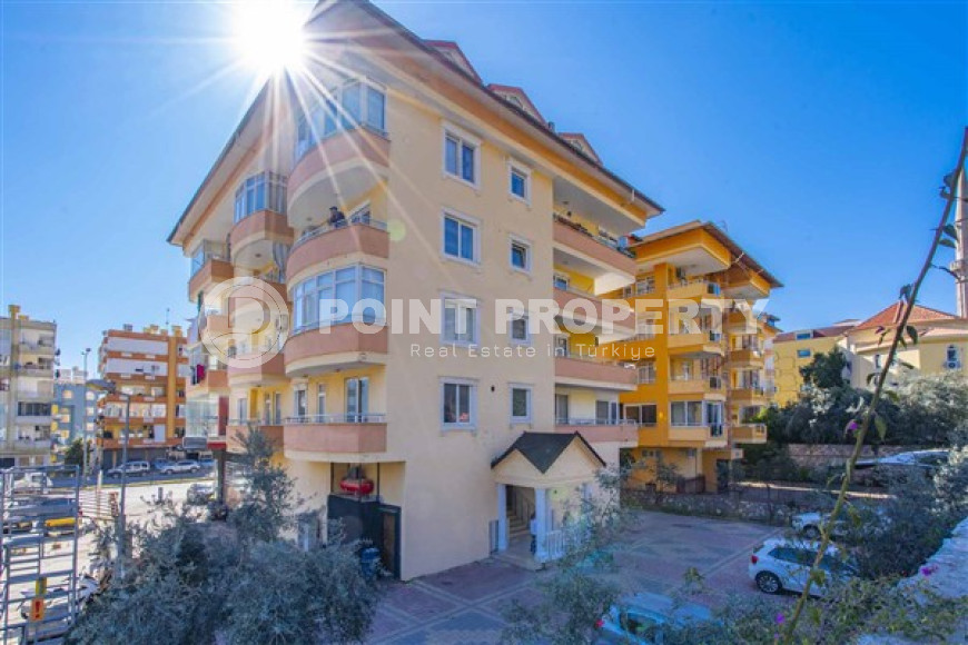 Luxurious six-room penthouse 230 m2 unfurnished, Alanya center-id-3856-photo-2