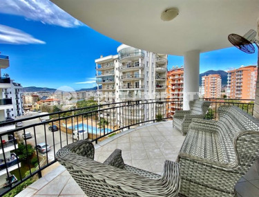 Апартаменты 2+1 с мебелью в 600 метрах от моря, район Тосмур. Площадь 115 м2.-id-3857-фото-5