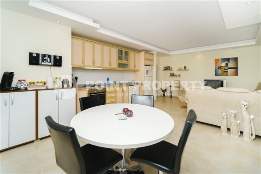 Светлые апартаменты 2+1, общей площадью 115 м2, в благоустроенном престижном районе Тосмур.-id-3858-фото-2