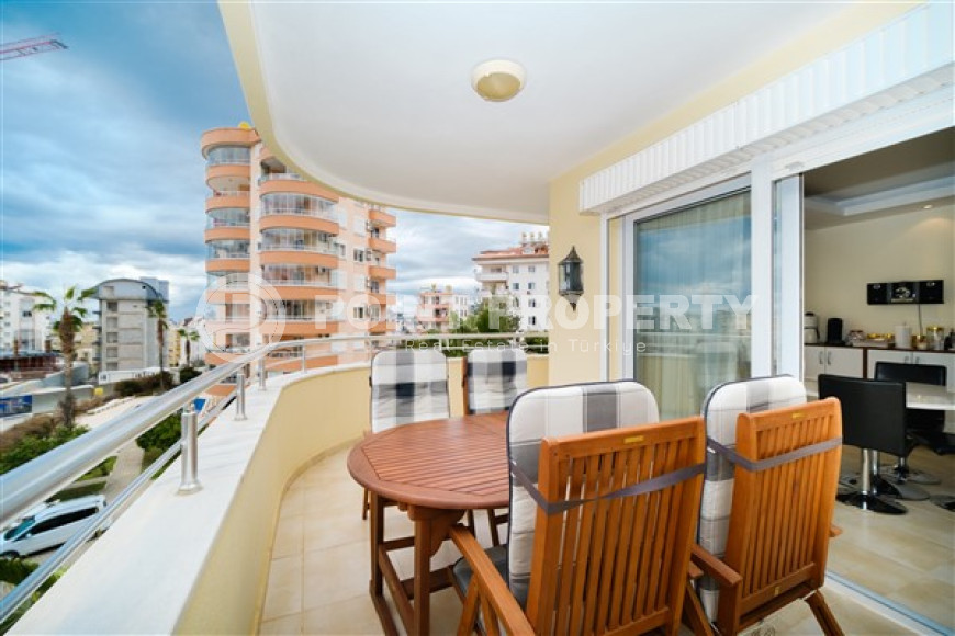 Светлые апартаменты 2+1, общей площадью 115 м2, в благоустроенном престижном районе Тосмур.-id-3858-фото-5