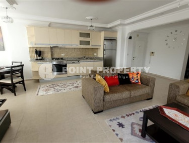 Cozy apartment with two bedrooms 400 meters from the sea.-id-3862-photo-2