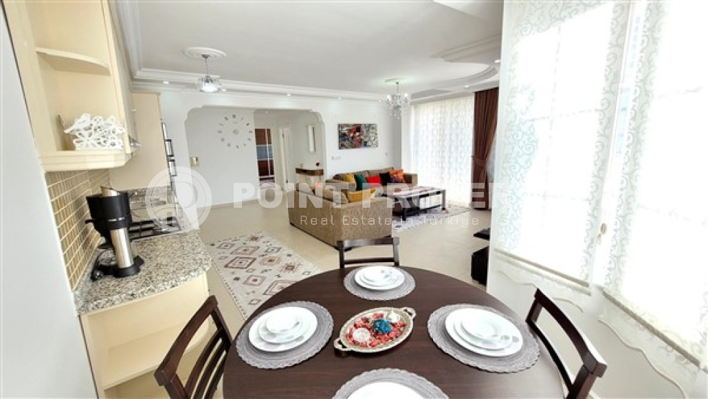 Cozy apartment with two bedrooms 400 meters from the sea.-id-3862-photo-3