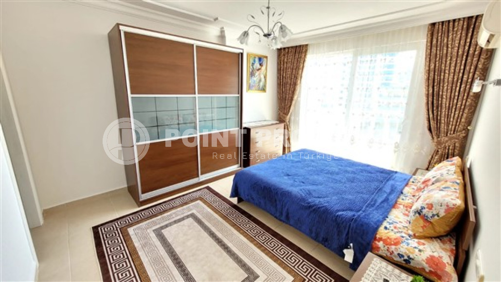 Cozy apartment with two bedrooms 400 meters from the sea.-id-3862-photo-5