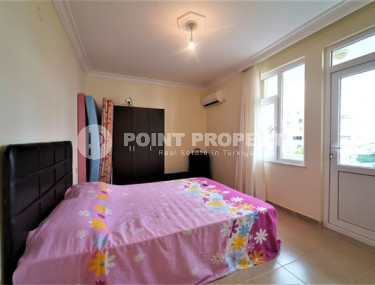 Furnished apartment 2+1, with a total area of 120 m2, on the 4th floor in the center of Mahmutlar.-id-3863-photo-5