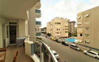 Furnished apartment 2+1, with a total area of 120 m2, on the 4th floor in the center of Mahmutlar.-id-3863-photo-8
