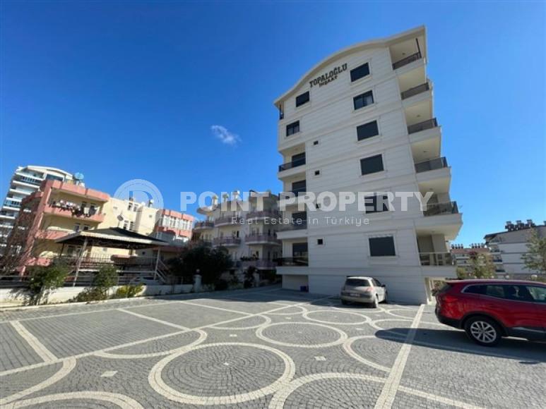 Small 1+1 apartment in fine finishing in the Gazipasa area.-id-3865-photo-8