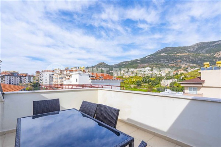 Five-room duplex apartment 240 m2 in Cikcilli area, Alanya-id-3868-photo-11