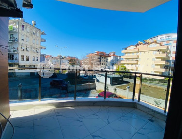 Современные трёхкомнатные апартаменты с площадью 110 м2, центр Аланьи-id-3870-фото-3