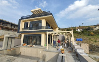 New luxury villa with an area of 440 m2 at the stage of completion of construction works, Kargicak area-id-3871-photo-1