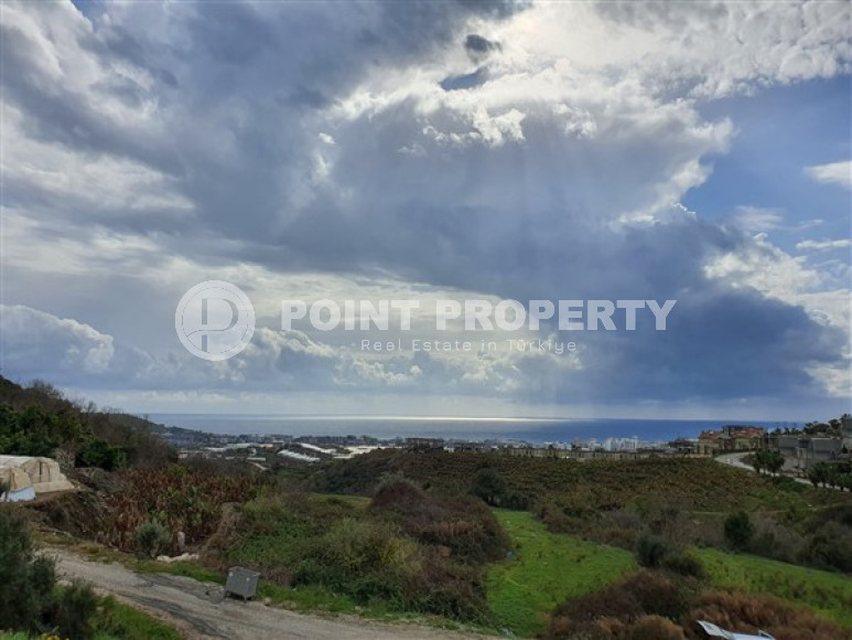 New luxury villa with an area of 440 m2 at the stage of completion of construction works, Kargicak area-id-3871-photo-12