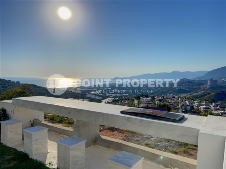 Newly built five-room villa with excellent interior, Kargicak area-id-3873-photo-15