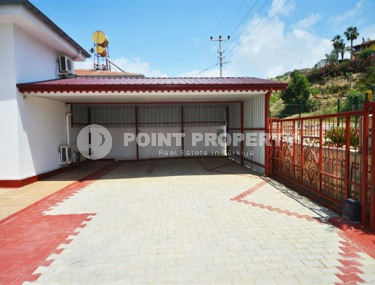 Большая вилла с площадью 270 м2 и земельным участком 470 м2 в районе Каргыджак-id-3875-фото-5