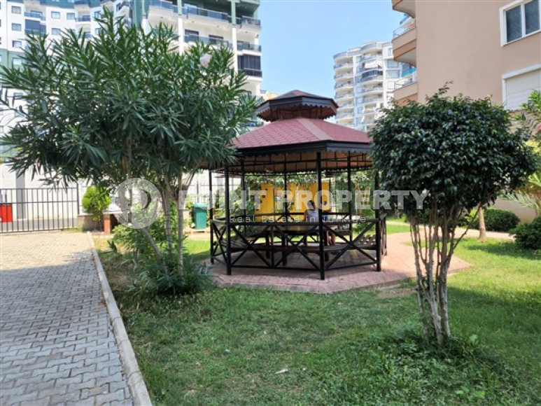 Duplex apartment 270 m2 in a high-rise residence with a swimming pool, Mahmutlar district-id-3878-photo-3