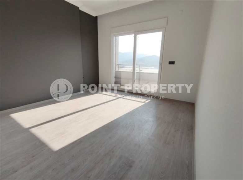 A fully finished apartment on the 4th floor in a building built in 2021.-id-3881-photo-2